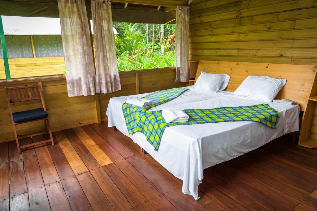 Lirio Lodge Barra de Pacuare Eksteriør bilde