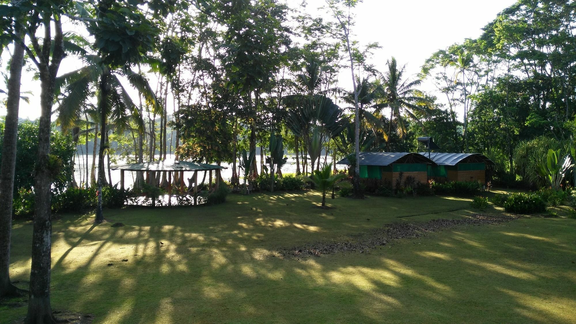 Lirio Lodge Barra de Pacuare Eksteriør bilde
